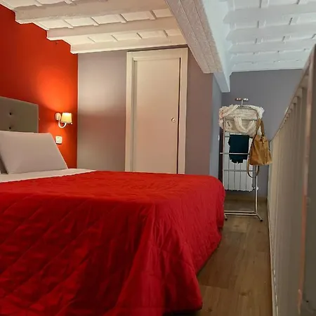 Loft In Apartment *